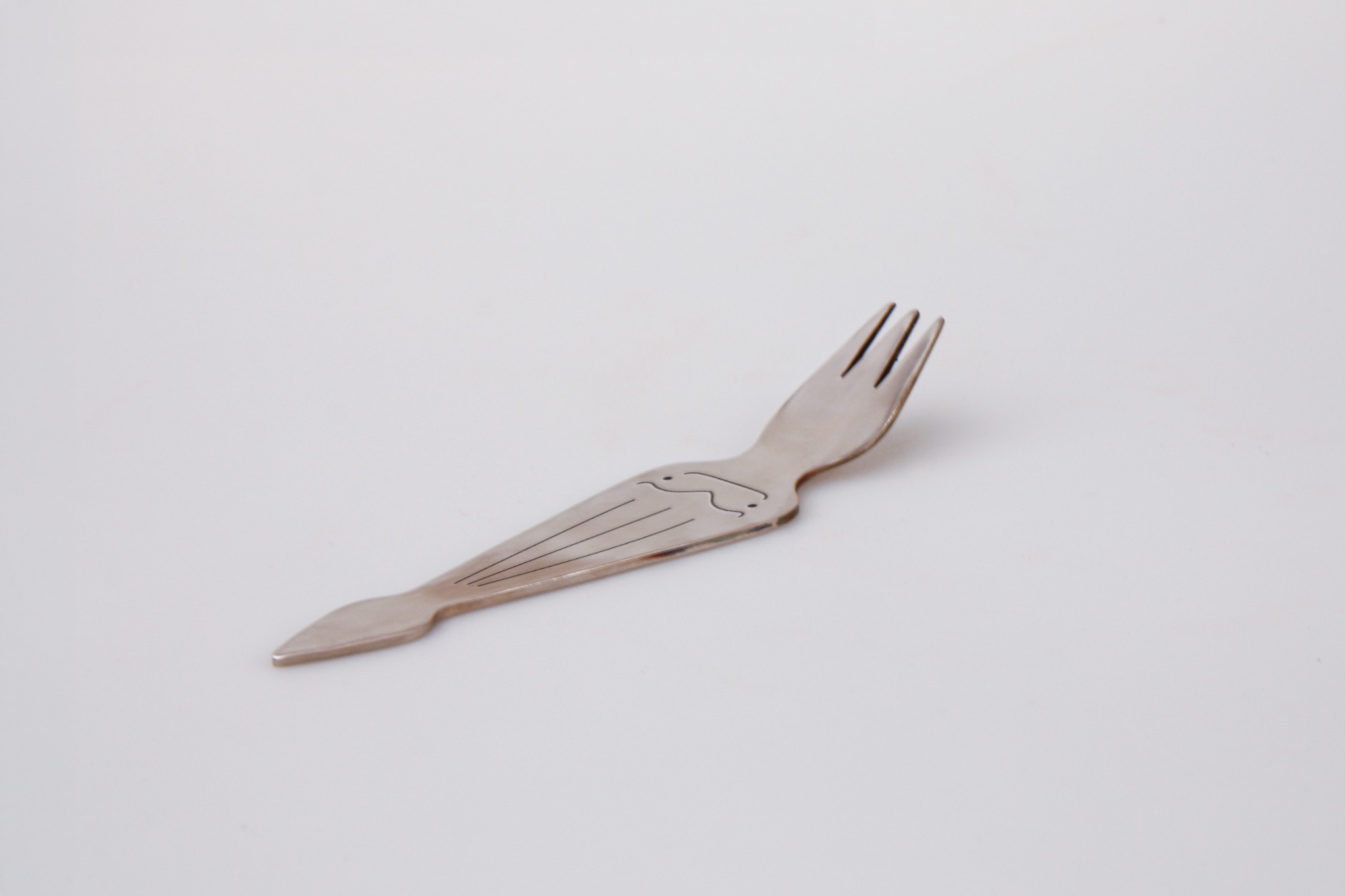 Squid-shaped children’s fork